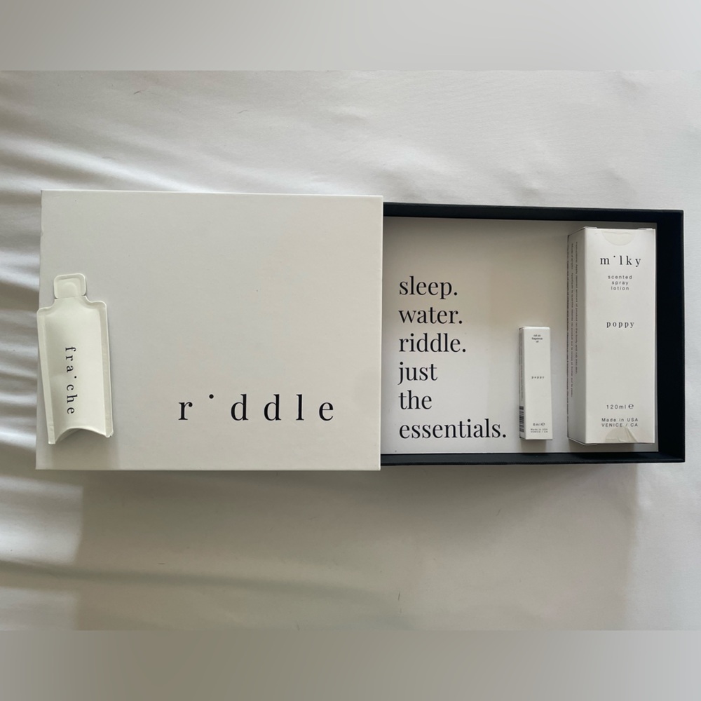 Riddle Moisturizer & Body Oil Set in Poppy